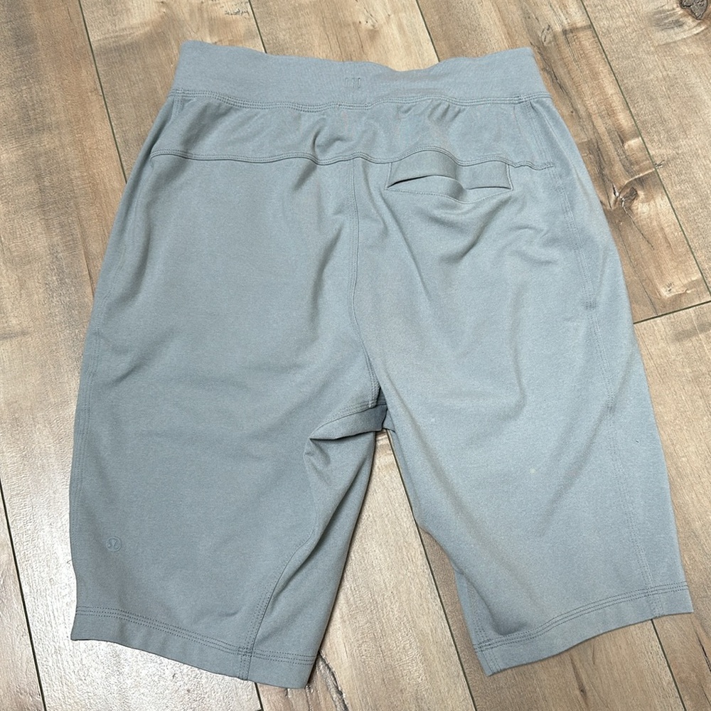 lululemon athletica Gray Athletic Shorts - Picture 5 of 9